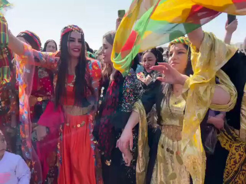 qx JZywRcMkteKAw.jpg