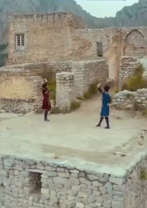 Es60MGPm23tI OsD.jpg