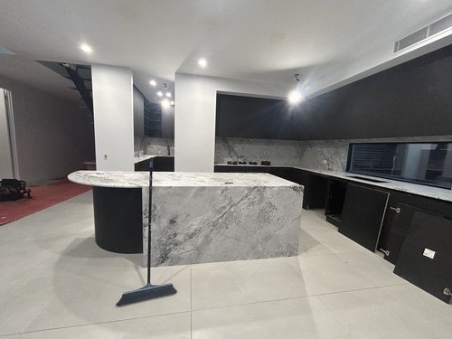 ED74D136 A9A0 46BC B214 C8DDA2B5B00B.jpg