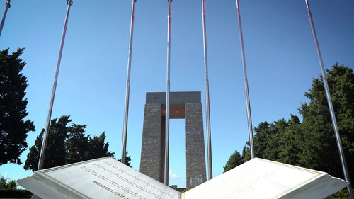 f9nnzx6ldUgI3 0k.jpg