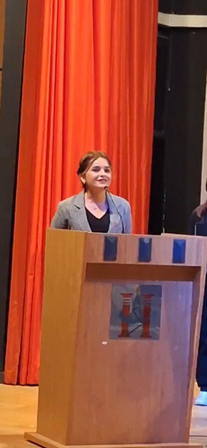 Wu7iI3ffsliEgBi .jpg