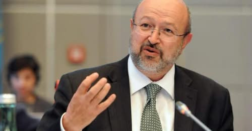 6516764362419469949?url=https%3A%2F%2Fshqiptarja.com%2Fuploads%2F780x440%2F1742295538 lambertozannie.jpg