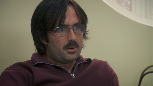 Derek.S01E01.1080p.NF.WEB DL.AAC2.0.H.264 playWEB 035.png