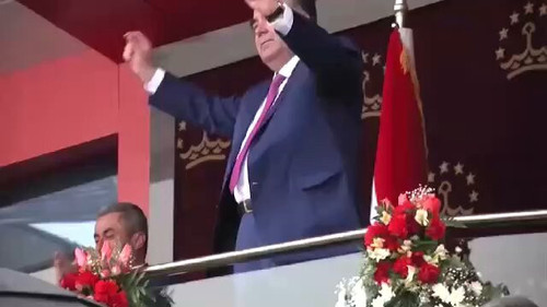 1VWlcCZ8TasdlaWz.jpg