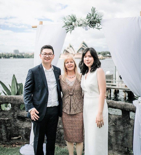 Celebrant for weddings.jpg