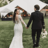 Best Wedding Venue in Geneva – Oscar Swan.gif