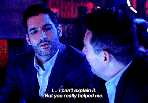 tumblr 9b103970f260b57652c41e5a030e67e1 2c31b56f 540.gif
