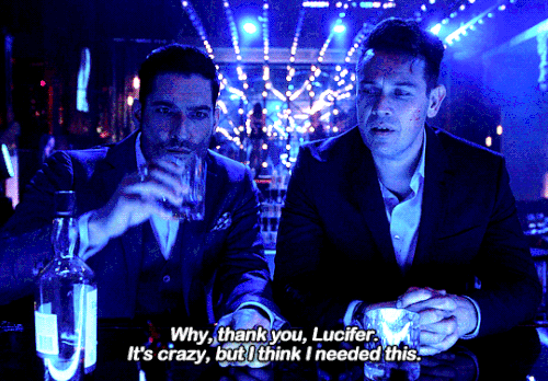 tumblr 8549b47d3c8b9f949ec9884d46637590 3ff8a23f 540.gif
