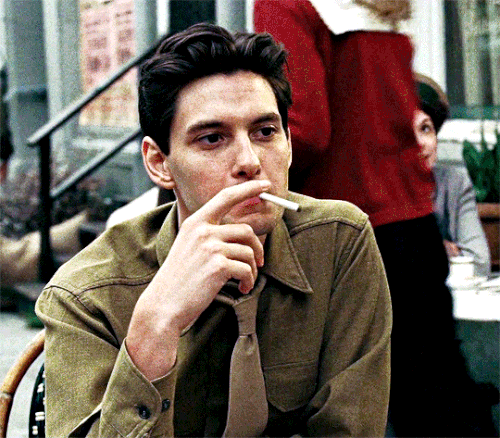 tumblr f5bf3fdcea95708046a9b319e6f9a9ae 53d299c7 540.gif
