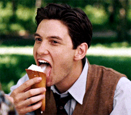 tumblr fb2cf09efc4e164c747950e589538a08 3f15953c 540.gif