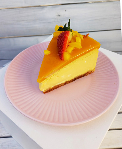 Sernik mango1 (1).jpg