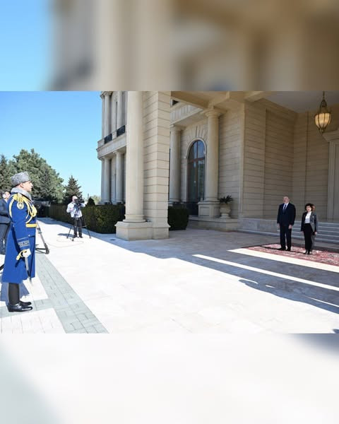 483756937 18296498923243372 357447865286674017 n.jpg?stp=dst jpg s600x600 tt6& nc cat=106&ccb=1 7& n.jpg