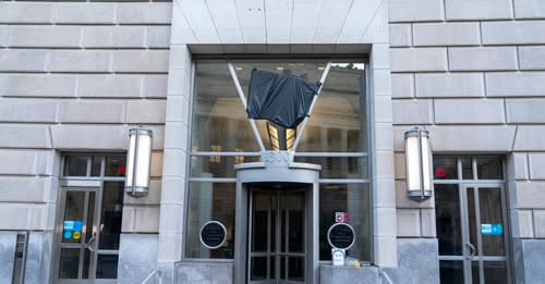 1385476061809821493?url=https%3A%2F%2Fgdb.voanews.com%2Fc50ab4f7 7c2f 4723 03cd 08dd5c8b1668 w1200 r.jpg