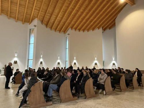 480064946 1075908747894093 9050888695725939092 n.jpg?stp=cp6 dst jpg s600x600 tt6& nc cat=100&ccb=1 .jpg