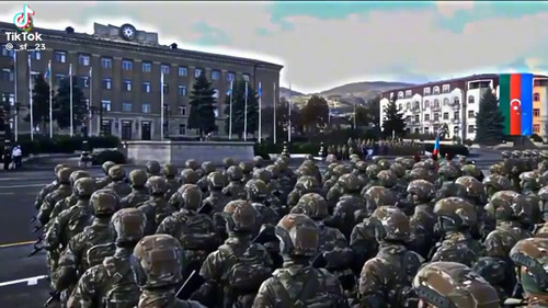 8qtcP 0bR8FiWILM.jpg