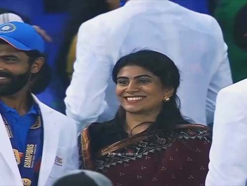 pTGCgSEMTFX1Vg 3.jpg