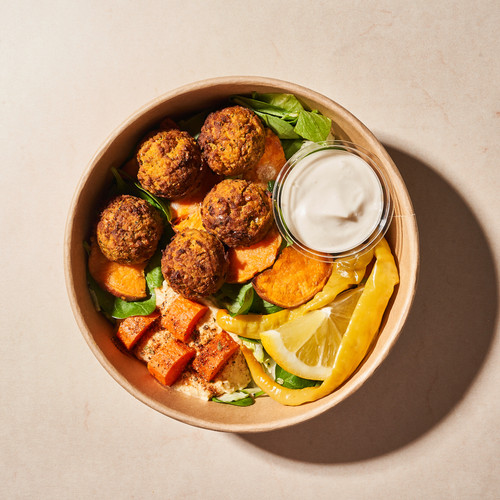 hummus falafel.jpg