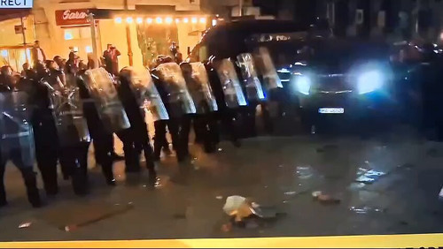 H n tF9zHq fVNZl.jpg