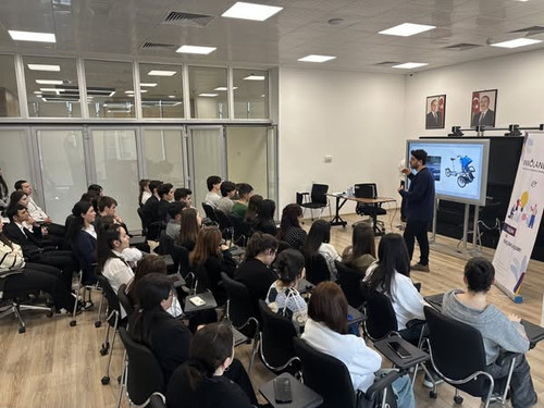 480160144 961295769484099 1833233846079208907 n.jpg?stp=cp6 dst jpg s600x600 tt6& nc cat=109&ccb=1 7.jpg