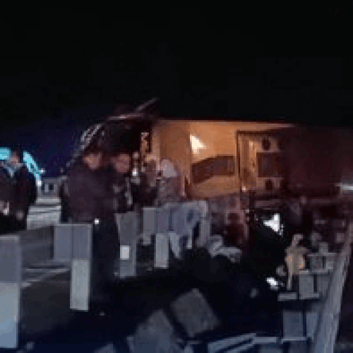 ezgif.com resize (16).gif