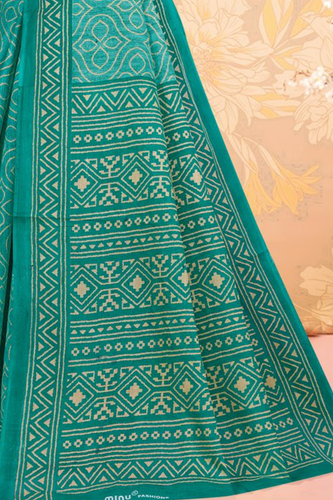 URTA PANKHI Light Sea Green Pallu View.png