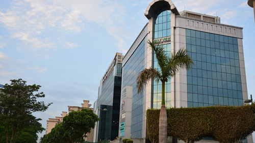 Office Space for Rent in Golf View Corporate Towers Gurgaon – Prime Location with Easy Metro Access.jpg