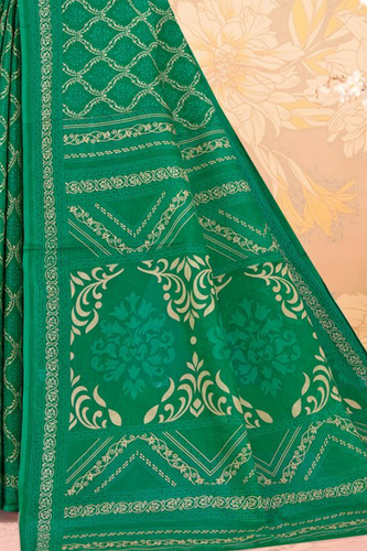 URTA PANKHI Pine Green Pallu view.png