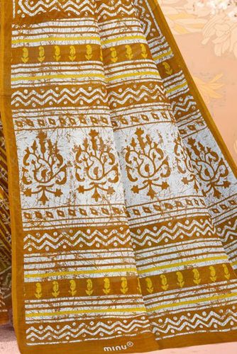 URTA PANKHI Olive Pallu View.png