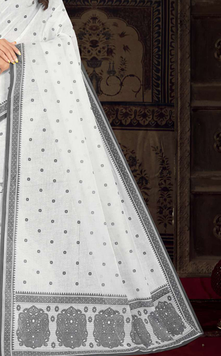Sweta vol 2 Dim Gray Pallu View.png