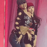 MomoShakinTiteBodyTiteAss.gif