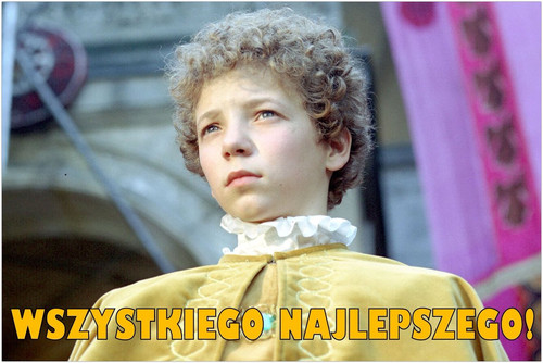 GrYsC4BXQAAuS6l.jpg