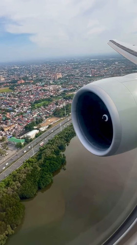 5yDa AW3eOPodNEA.jpg