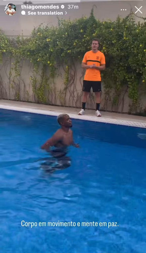 V CpjEl5xs475e13.jpg