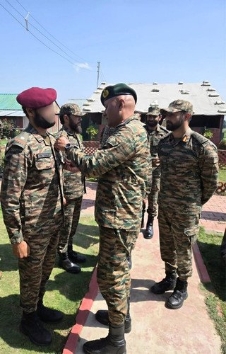 GrUQ49FWUAAVTdD.jpg