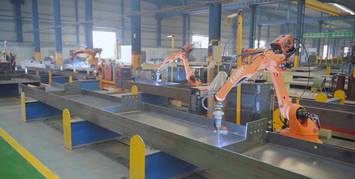 Megmeet robotic welding machines work in Honglu production line.jpg