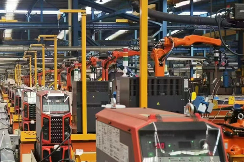 Honglu used Megmeet robotic welding machines in large scale.jpg