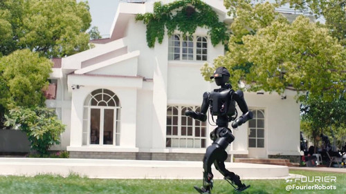 Go VKX3Y5m7y3APM.jpg