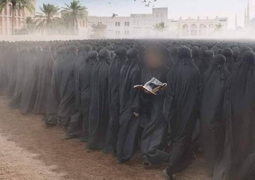 GrQ6StFWAAAEOHi.jpg