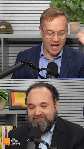 ueZU OWd4MxCK1QS.jpg