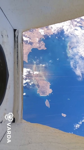 zfzD NCsxirFkUK6.jpg