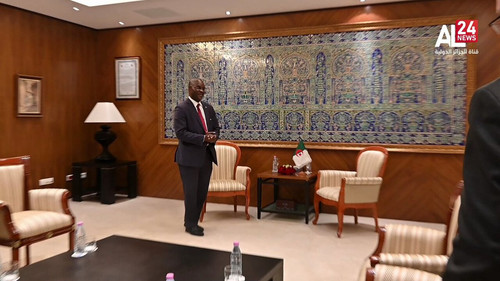 p92 LxFYALuMATMx.jpg