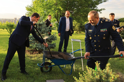 EiuiCc4jCgLO28xNsCcgLuaHNPNjNskjF0xsV AkCa4d1P1GHtxEPKd8xctm7LEx6la1cQVfZpQsaLHr3n95T9QwMdYJTwFxmciv.jpg