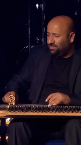 N0sj6kf q0R1YENL.jpg