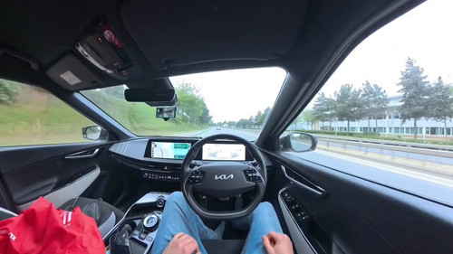 WiB9911z4Ft ieFD.jpg