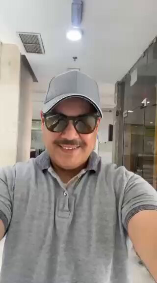 qb0qTvpsM0 lIkeC.jpg