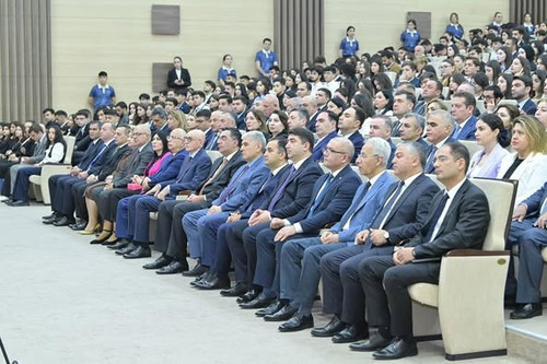 499784534 122161032800459055 568001260660615679 n.jpg?stp=dst jpg p526x395 tt6& nc cat=100&ccb=1 7& .jpg