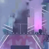 99699A5D 0D7A 4DD3 AA59 3E97E1187A8A.gif