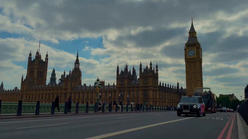 ldNHPMO AHPGoEYg.jpg