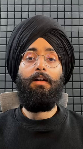 PkSjDhKVCSAUUrDA.jpg