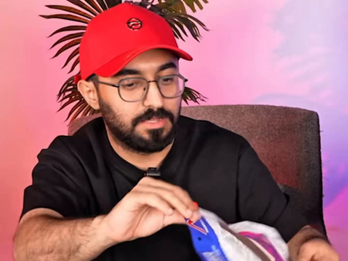 kB51FJ0k425HFYI6.jpg